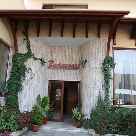 Family St. Constantine And Helena Hotel Ivaylovgrad