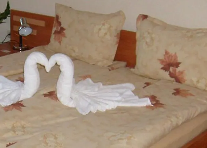 Family St. Constantine And Helena Hotel Ivaylovgrad